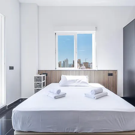 Penthouse Cervantes Sea View Levante